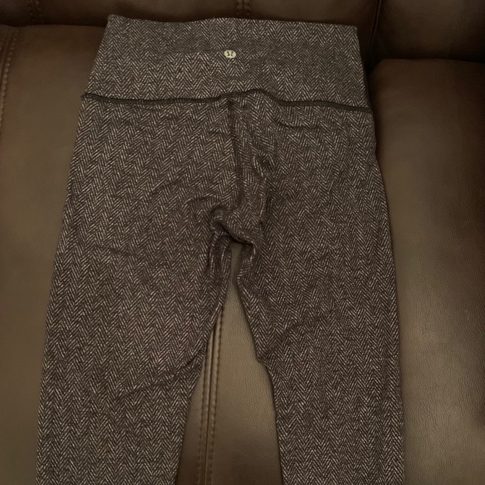 Rare herringbone Lululemon leggings